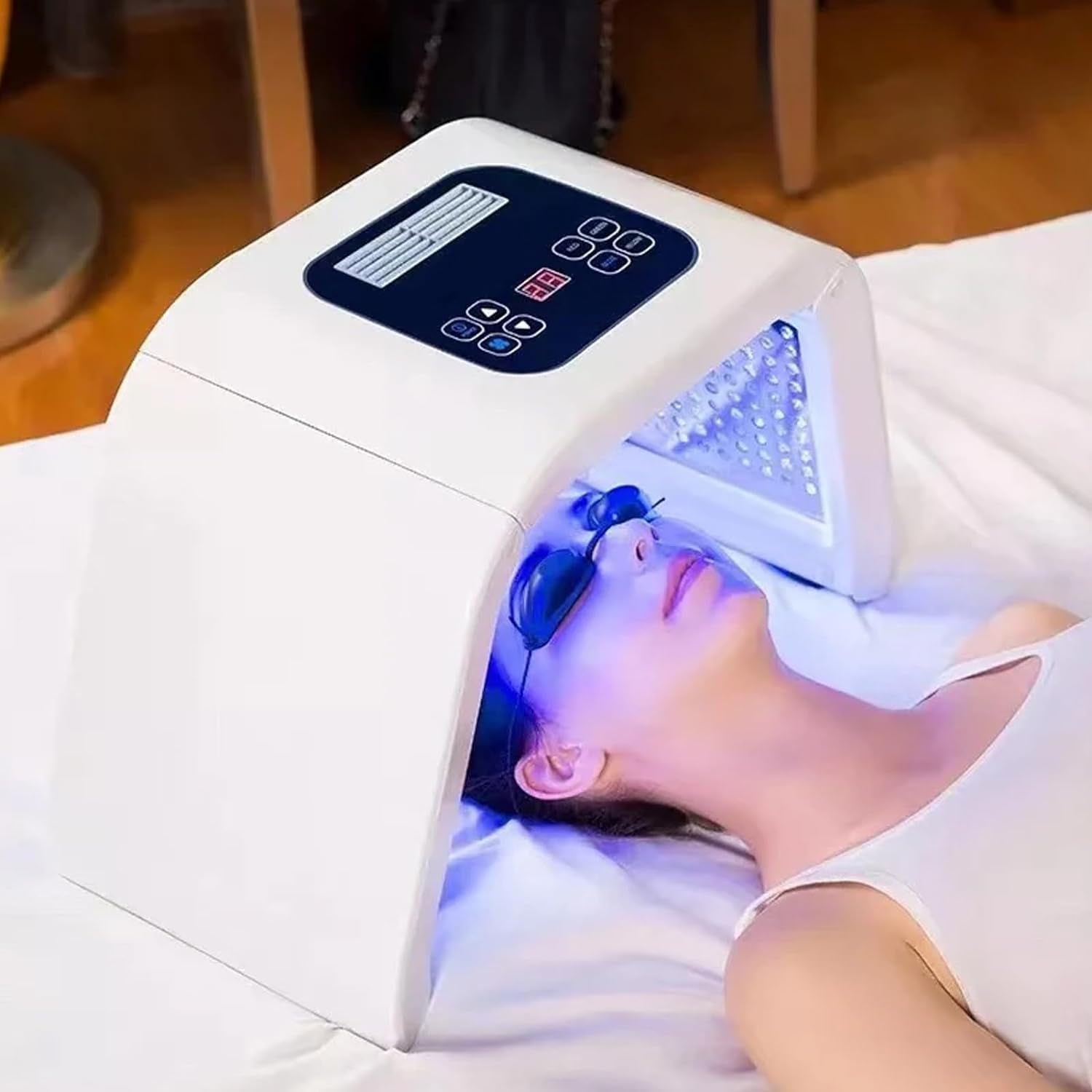 LED Face Light Therapy Mask, Red Light Therapy Mask, 7 Colour LED Light Therapy for Face & Body, Rejuvenating Skin Care Device for Home SPA Relaxation