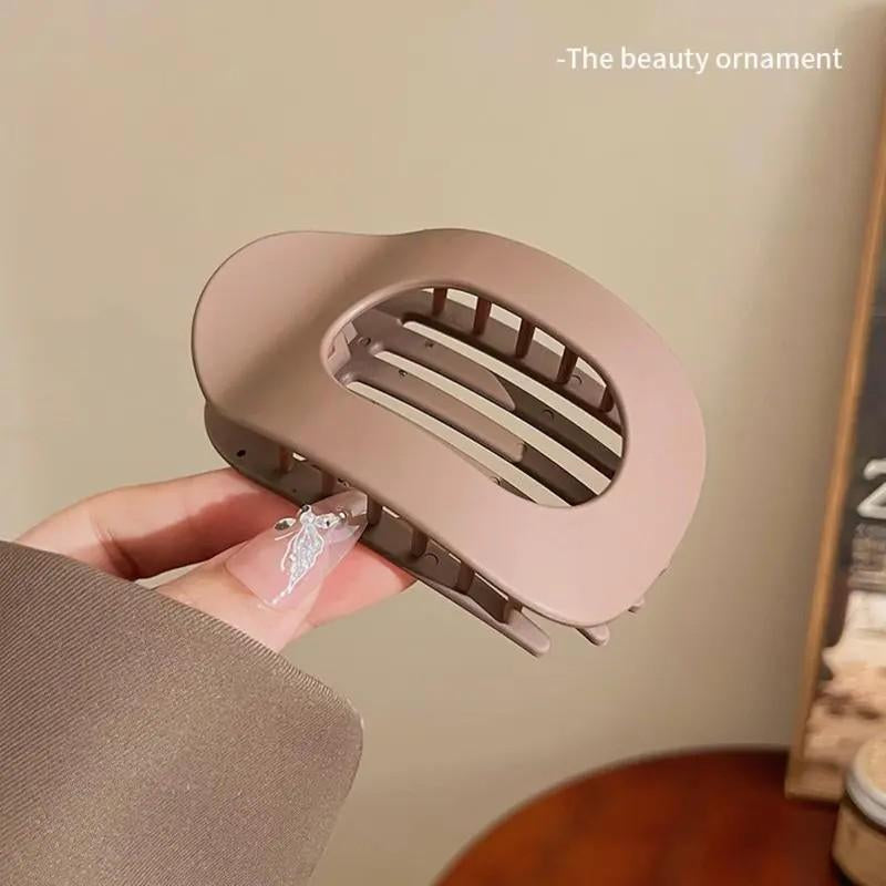 4 Solid-Color Women'S Hair Clips Minimalist Design Secure Clips for All Hair Types Versatile Accessory Perfect for Any Occasion